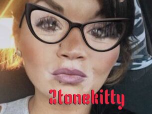 2tonekitty