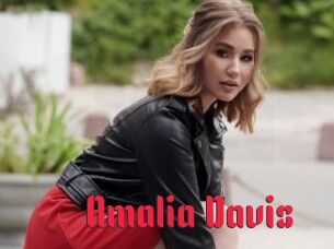 Amalia_Davis