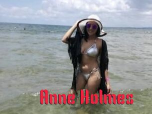 Anne_Holmes