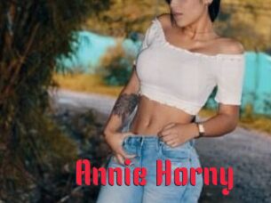 Annie_Horny