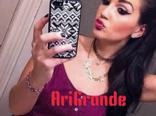 AriGrande