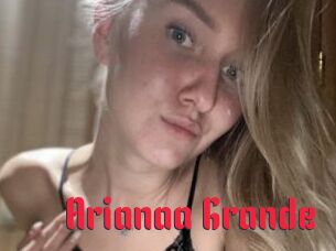 Arianaa_Grande