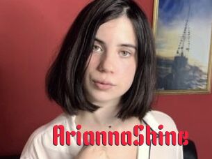 AriannaShine