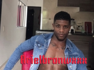 Arielbronwxxx