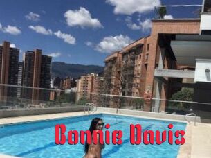 Bonnie_Davis