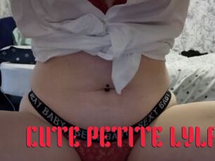 CUTE_PETITE_LYLA