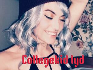 collegekid_lyd Video Extrait