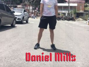Daniel_Mills