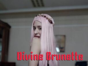 Divine_Brunette