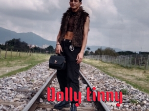 dolly_tinny Video Extrait