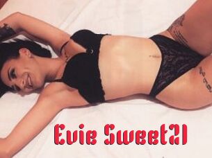 Evie_Sweet21