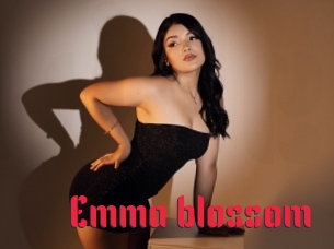 Emma_blossom