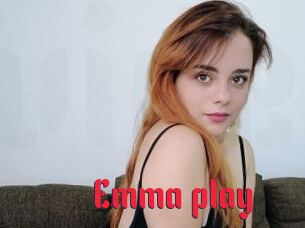 Emma_play