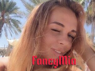 Fancy_Mia