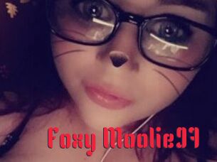Foxy_Moolie97