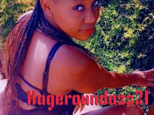 Hugeroundass21