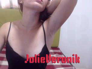 JolieVeronik