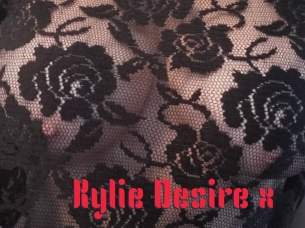 Kylie_Desire_x