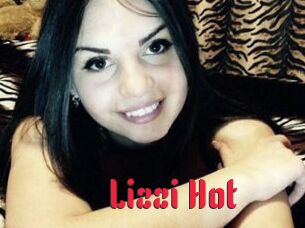 Lizzi_Hot