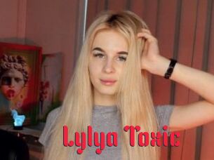 Lylya_Toxic