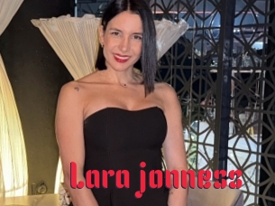 Lara_jonness