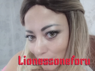 lionessoneforu Video Extrait