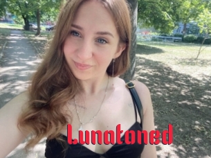 Lunatoned