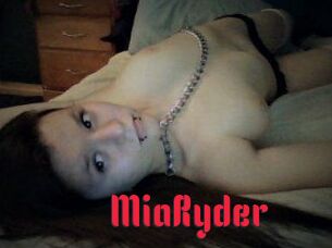 Mia_Ryder
