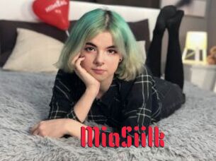 MiaSiilk
