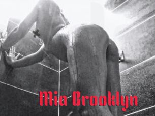 Mia_Brooklyn
