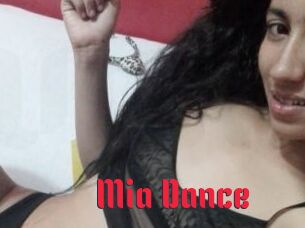 Mia_Dance