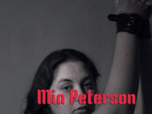 Mia_Peterson
