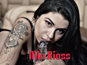 Mia_Rioss