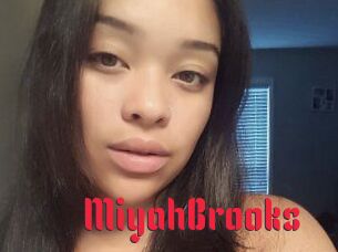 Miyah_Brooks