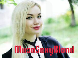 MusaSexyBlond