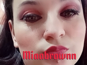 Miaabrownn