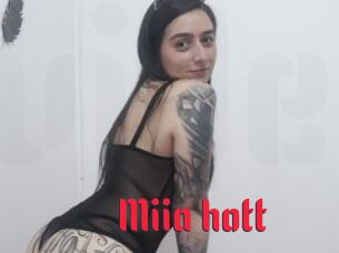 Miia_hott