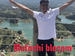 Mutachi_blosom