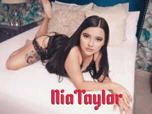 NiaTaylor