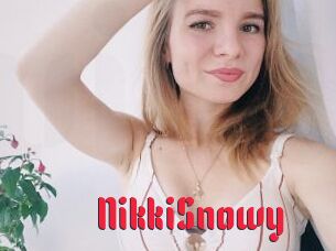 NikkiSnowy