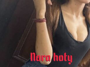 Nora_hoty