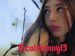 nicolskinny19 Video Extrait