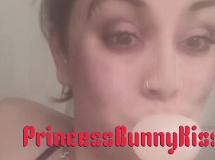 PrincessBunnyKiss