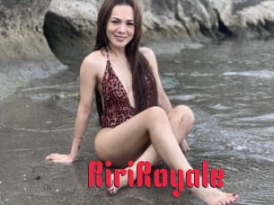 RiriRoyale Video Extrait