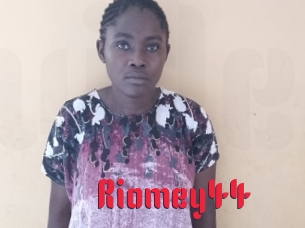 riomey44 Video Extrait