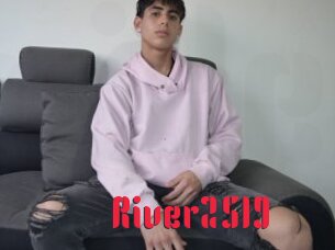 river2519 Video Extrait