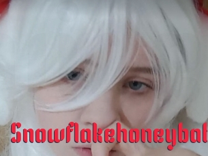 Snowflakehoneybaby