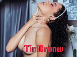 TiniBronw Video Extrait