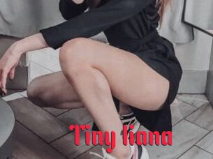 tiny_liana Video Extrait