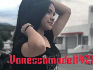 Vanessamodel1428